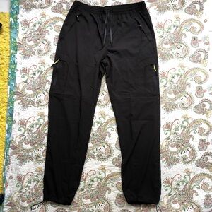 Black & yellow accent cargo doctor nurse scrubs pants